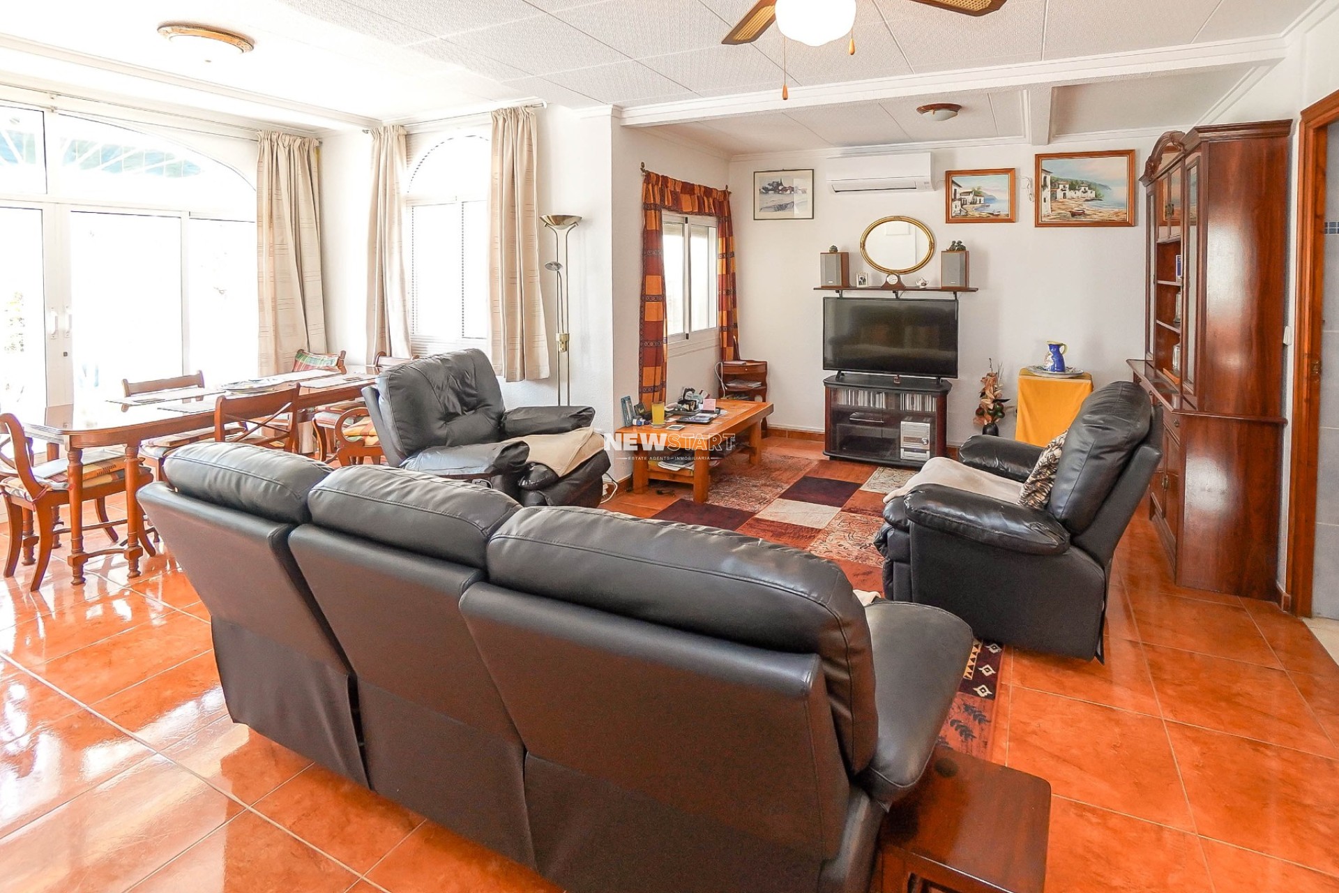 Resale - Detached - La Marina - Urb. La Marina