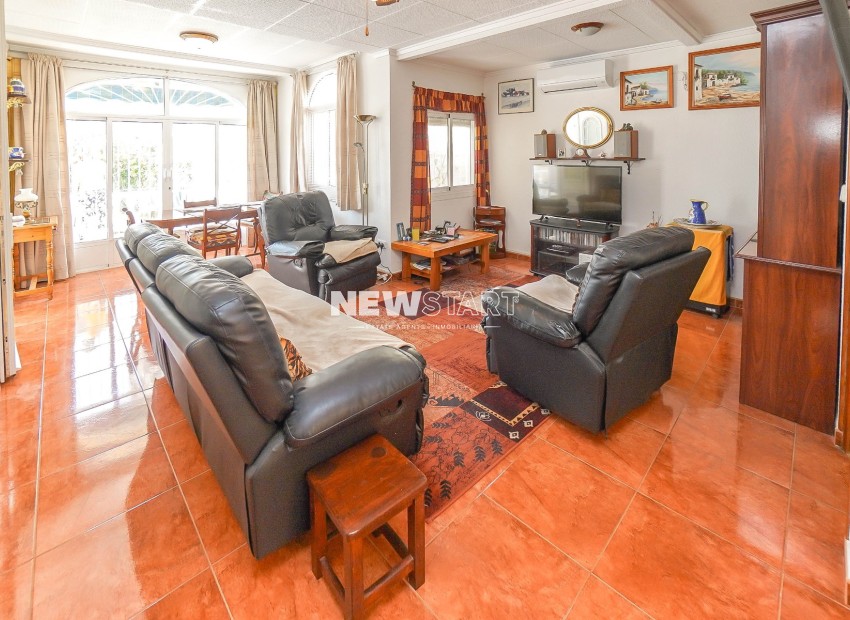 Resale - Detached - La Marina - Urb. La Marina