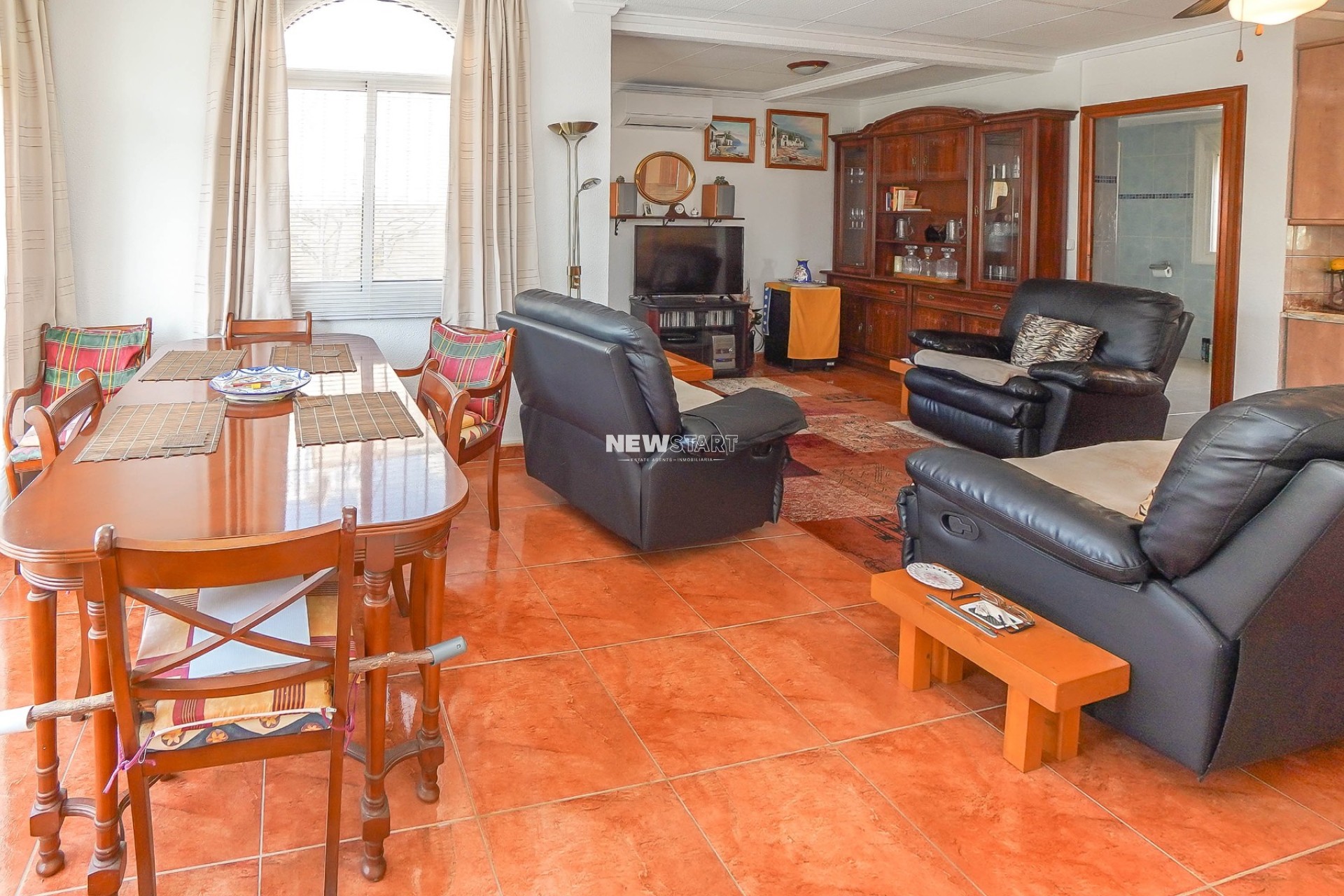 Resale - Detached - La Marina - Urb. La Marina