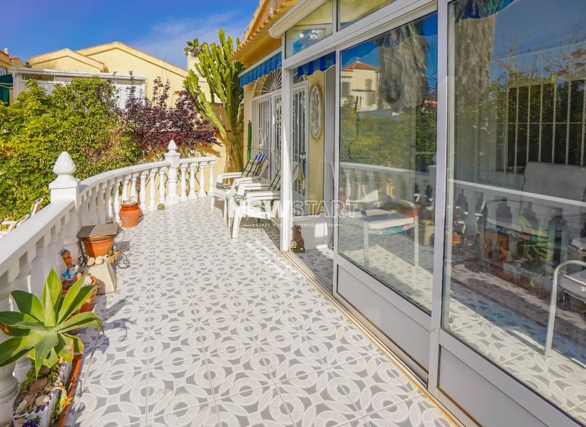 Resale - Detached - La Marina - Urb. La Marina