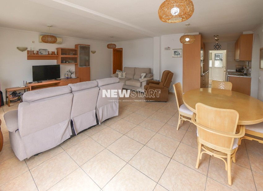 Resale - Detached - La Marina - Urb. La Marina