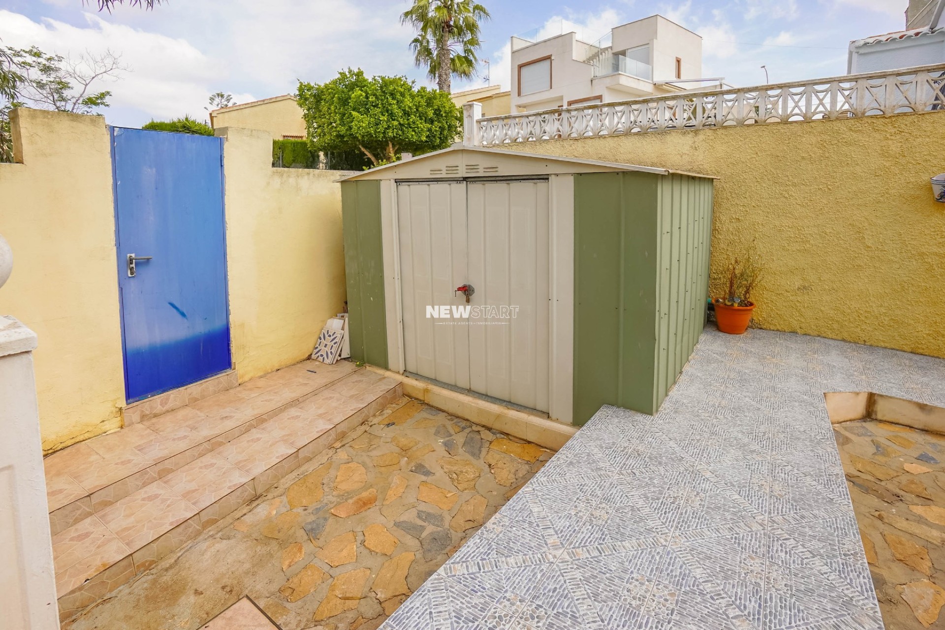 Resale - Detached - La Marina - Urb. La Marina