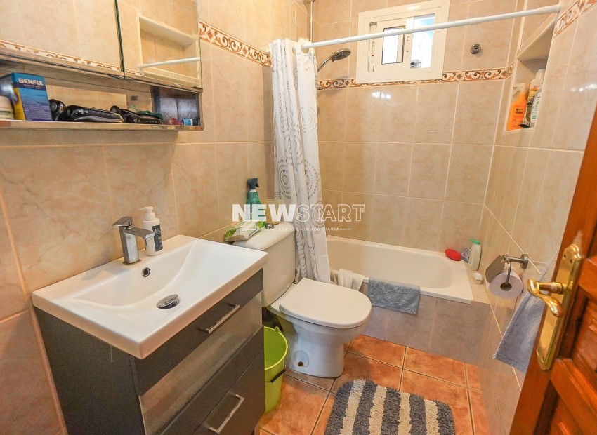 Resale - Detached - La Marina - Urb. La Marina