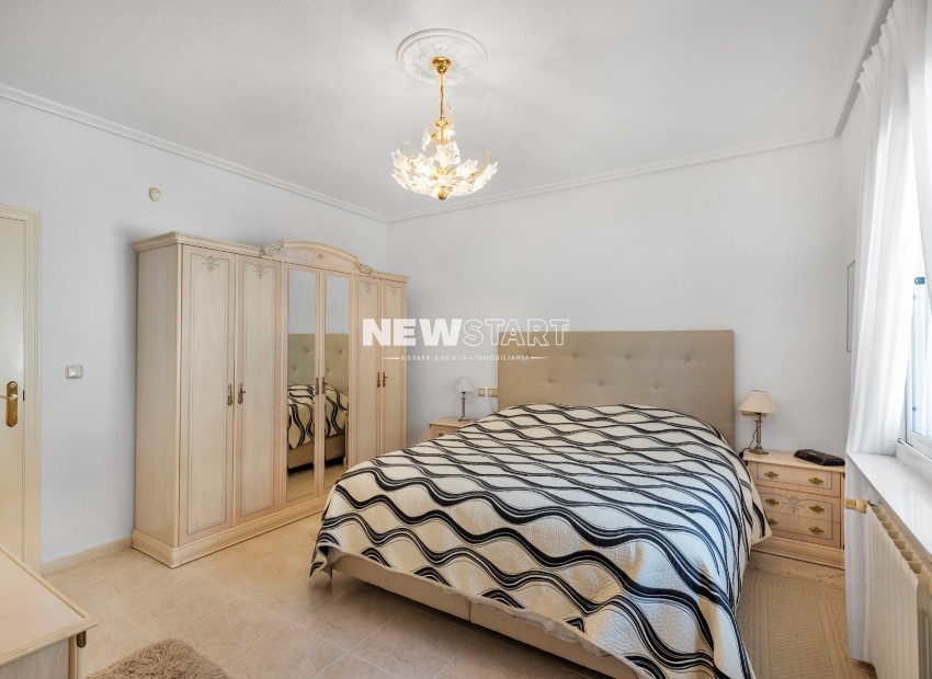 Resale - Detached - La Marina - Urb. La Marina