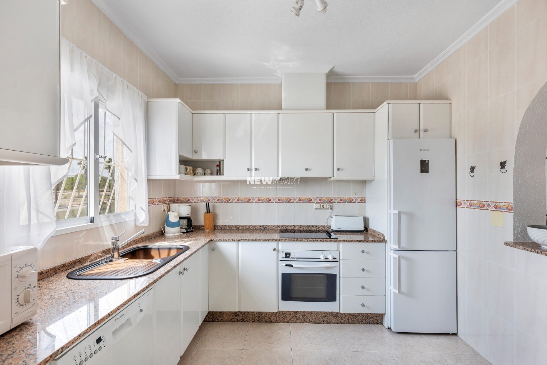 Resale - Detached - La Marina - Urb. La Marina