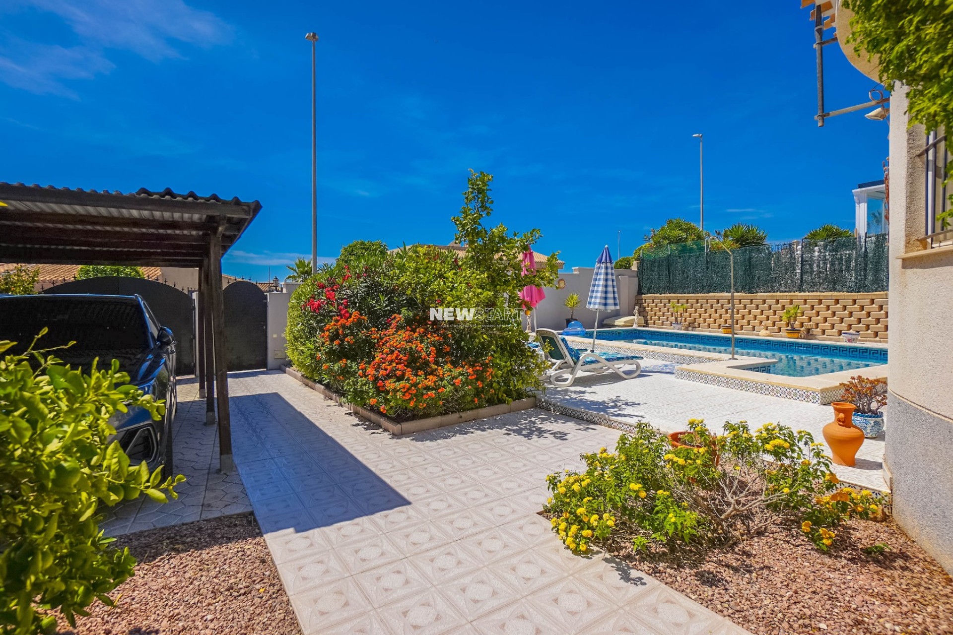 Resale - Detached - La Marina - Urb. La Marina