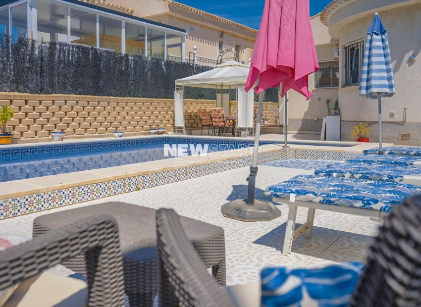 Resale - Detached - La Marina - Urb. La Marina