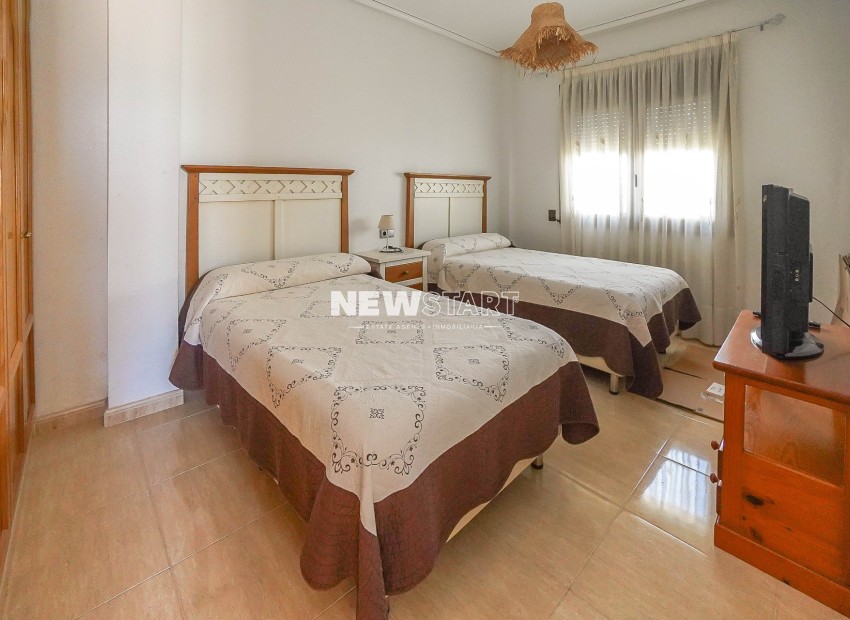 Resale - Detached - La Marina - Urb. La Marina