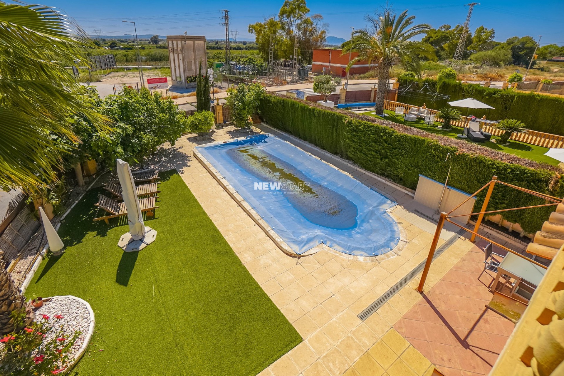 Resale - Detached - La Marina - Urb. La Marina
