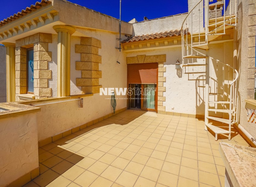 Resale - Detached - La Marina - Urb. La Marina