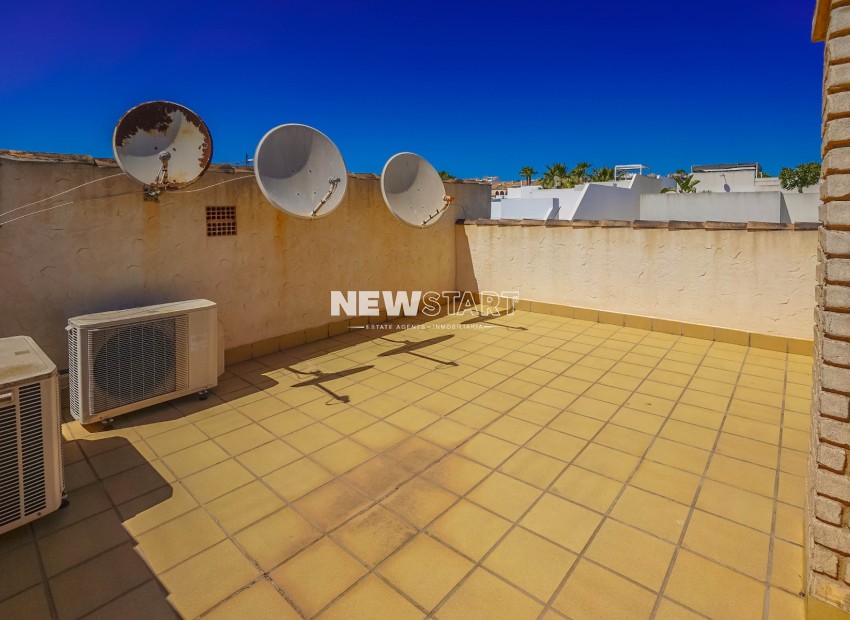 Resale - Detached - La Marina - Urb. La Marina