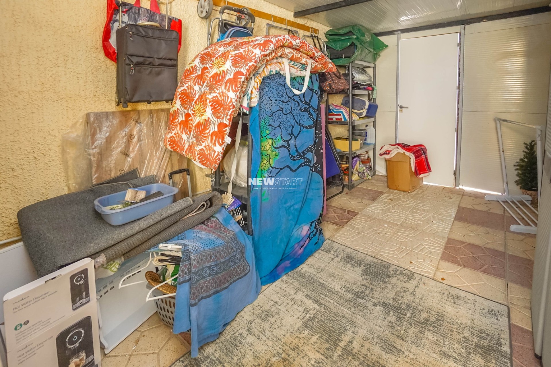 Resale - Detached - La Marina - Urb. La Marina