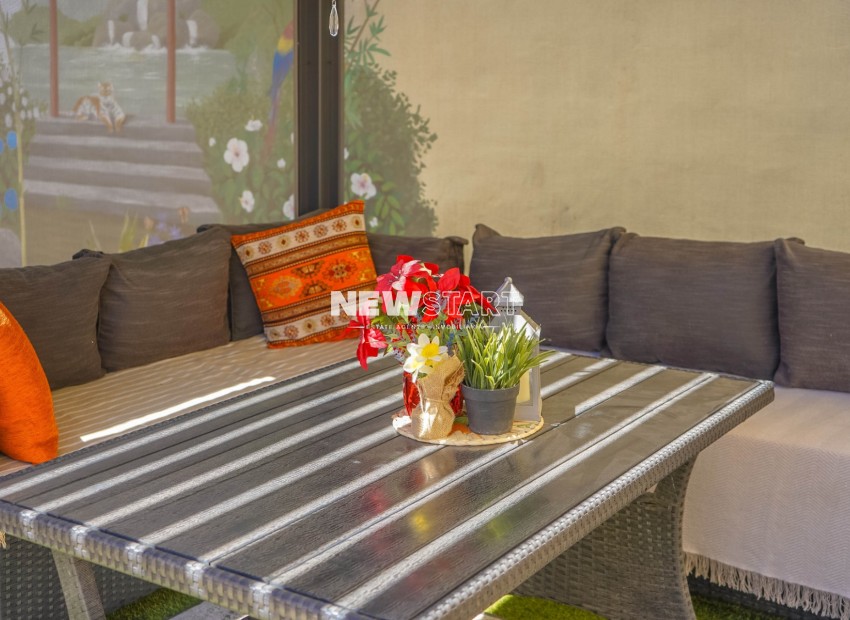 Resale - Detached - La Marina - Urb. La Marina