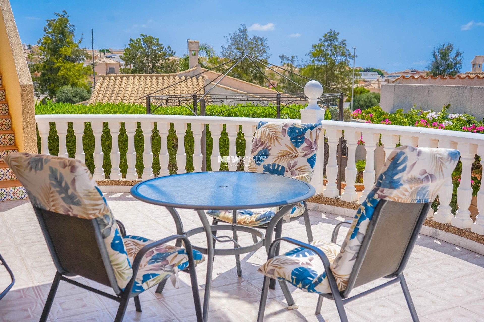 Resale - Detached - La Marina - Urb. La Marina