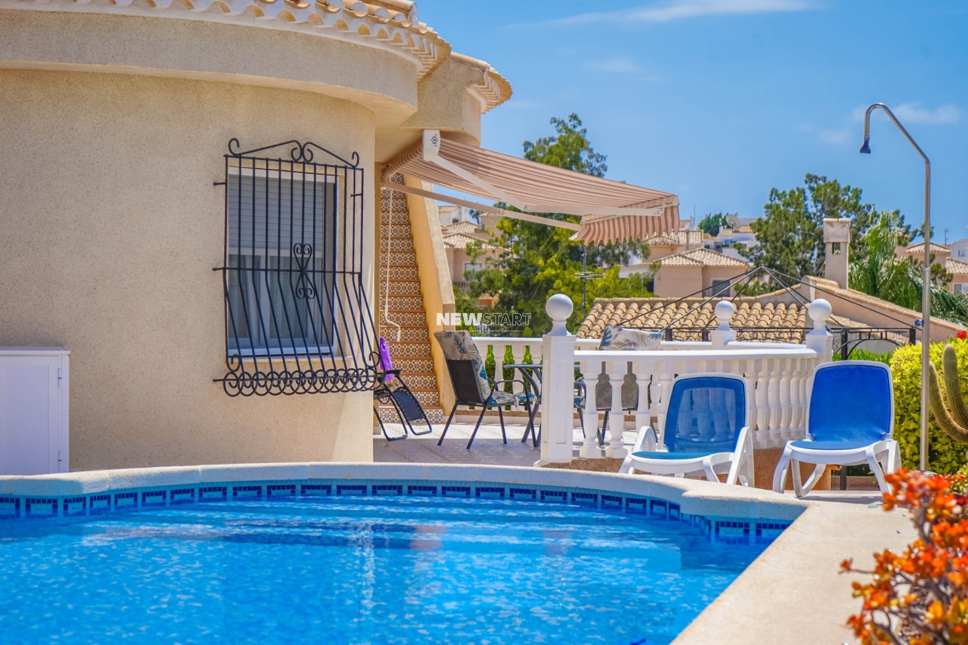 Resale - Detached - La Marina - Urb. La Marina