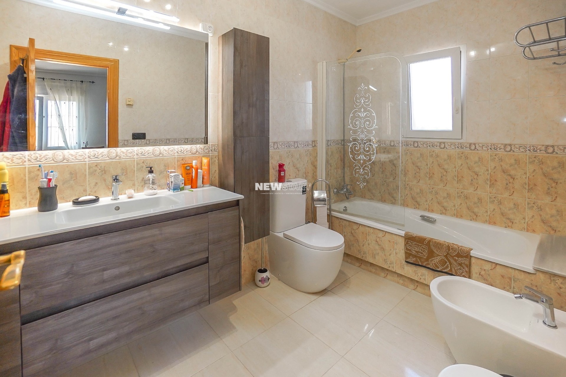 Resale - Detached - La Marina - Urb. La Marina