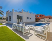 Resale - Detached - La Marina - Urb. La Marina