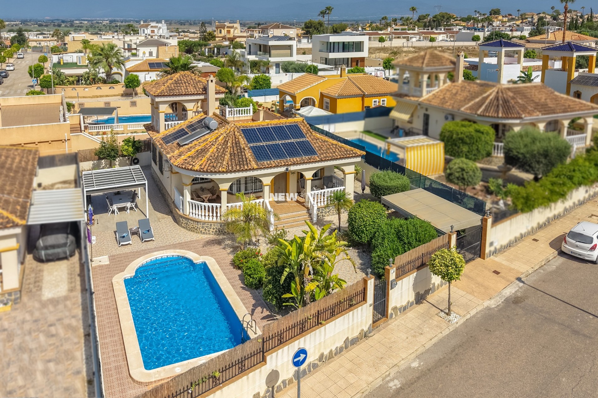 Resale - Detached - La Marina - Urb. La Marina
