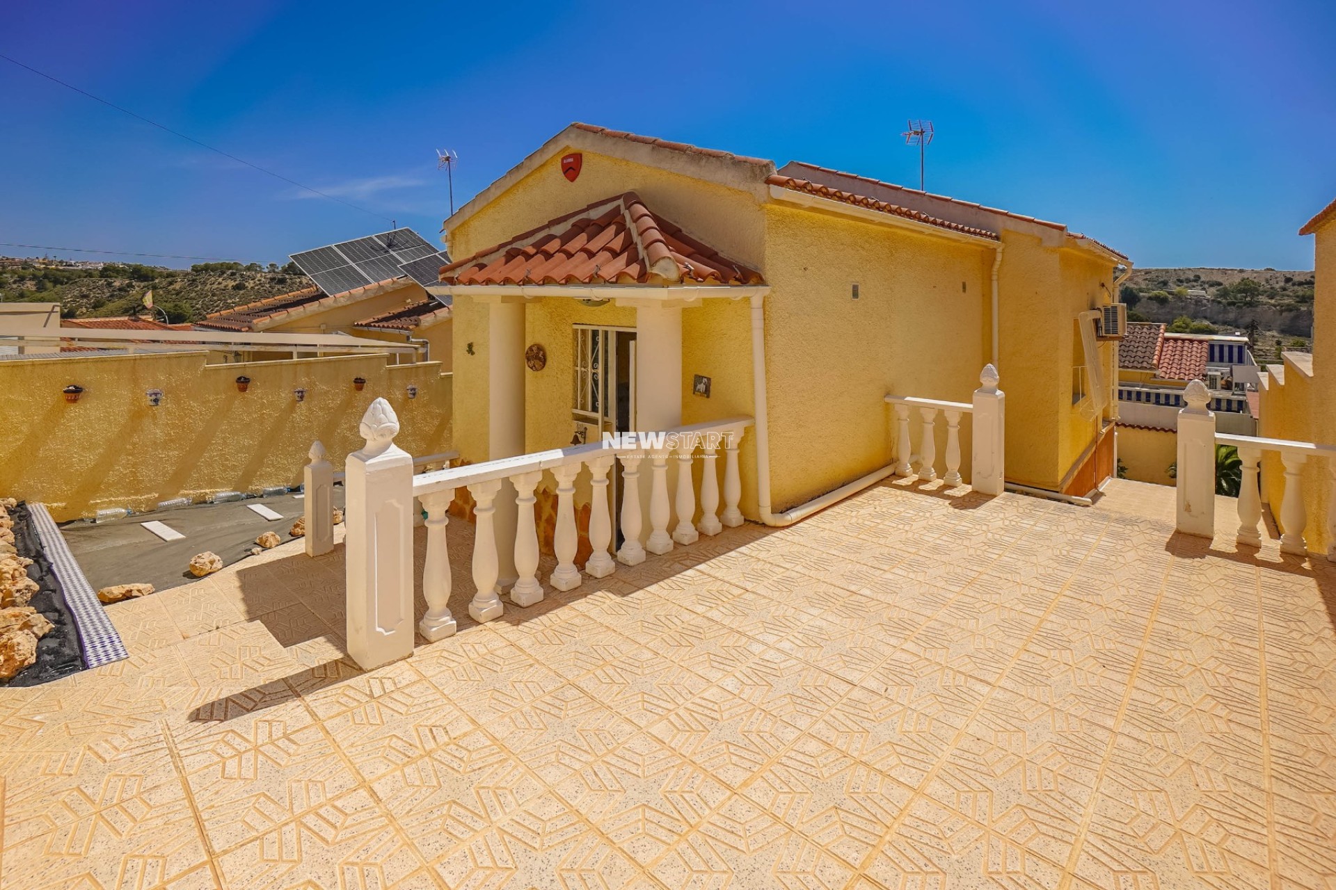 Resale - Detached - La Marina - Urb. La Marina