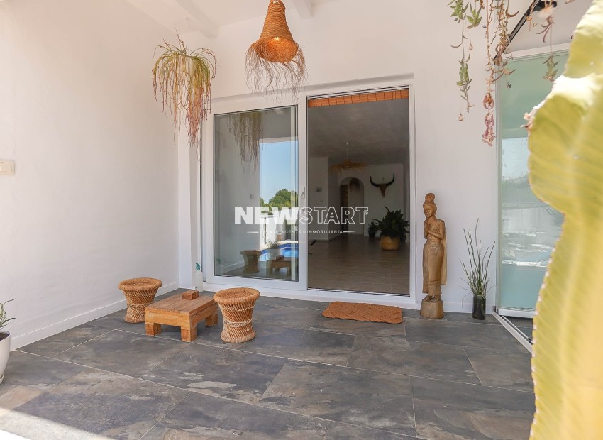 Resale - Detached - La Marina - Urb. La Marina