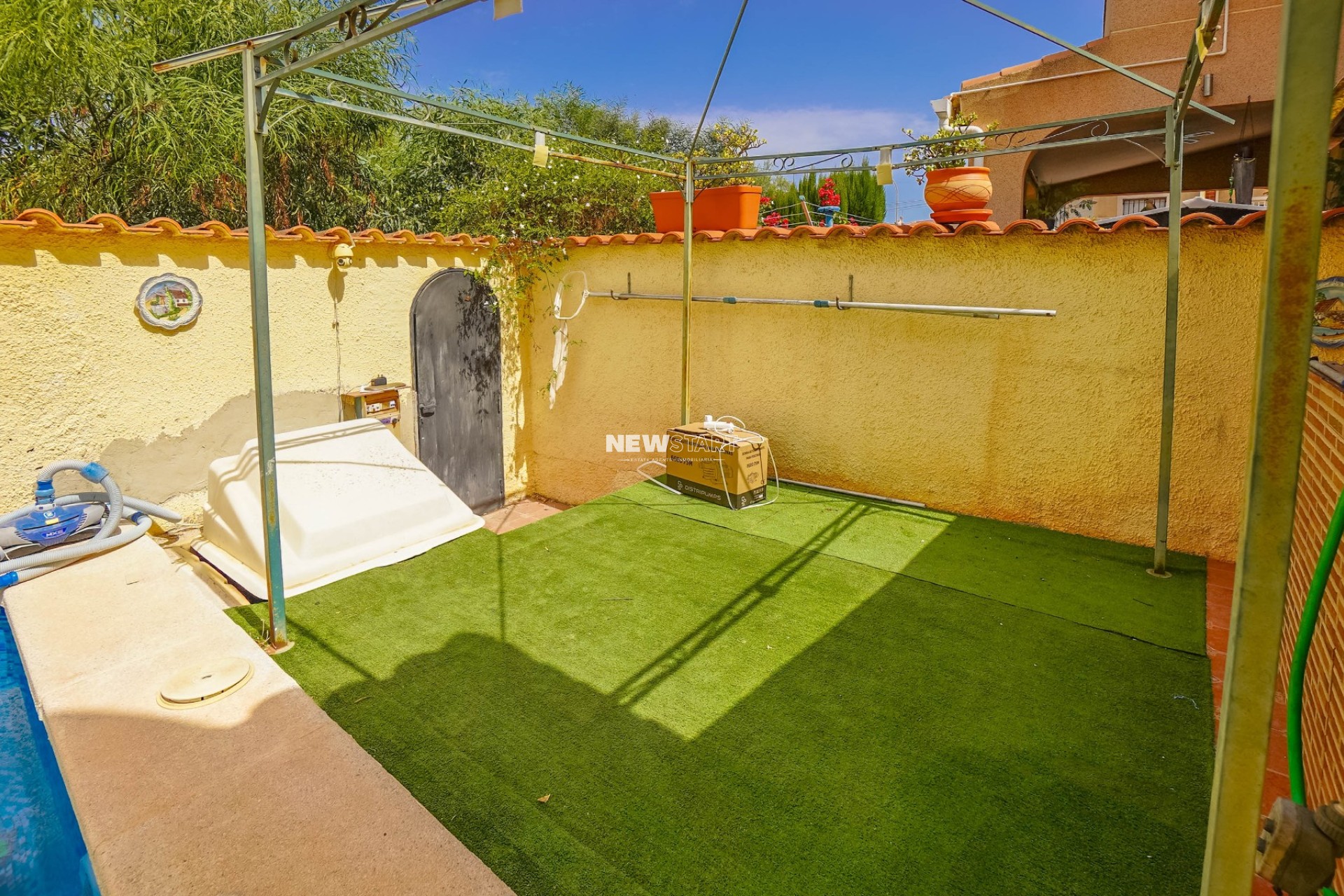 Resale - Detached - La Marina - Urb. La Marina