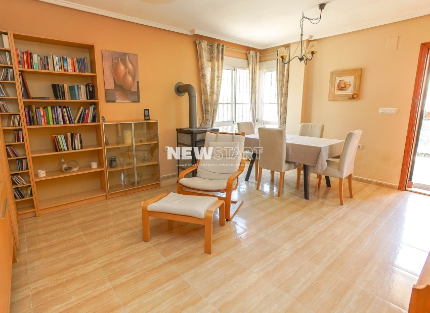 Resale - Detached - La Marina - Urb. La Marina
