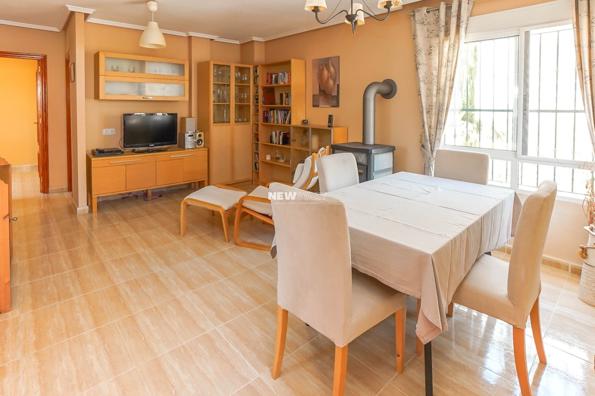 Resale - Detached - La Marina - Urb. La Marina