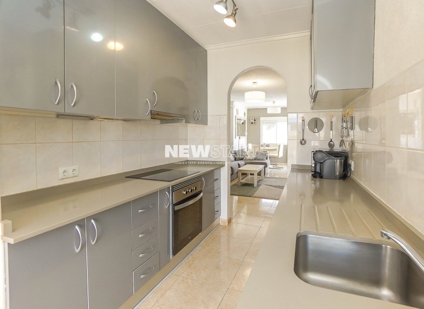 Resale - Detached - La Marina - Urb. La Marina