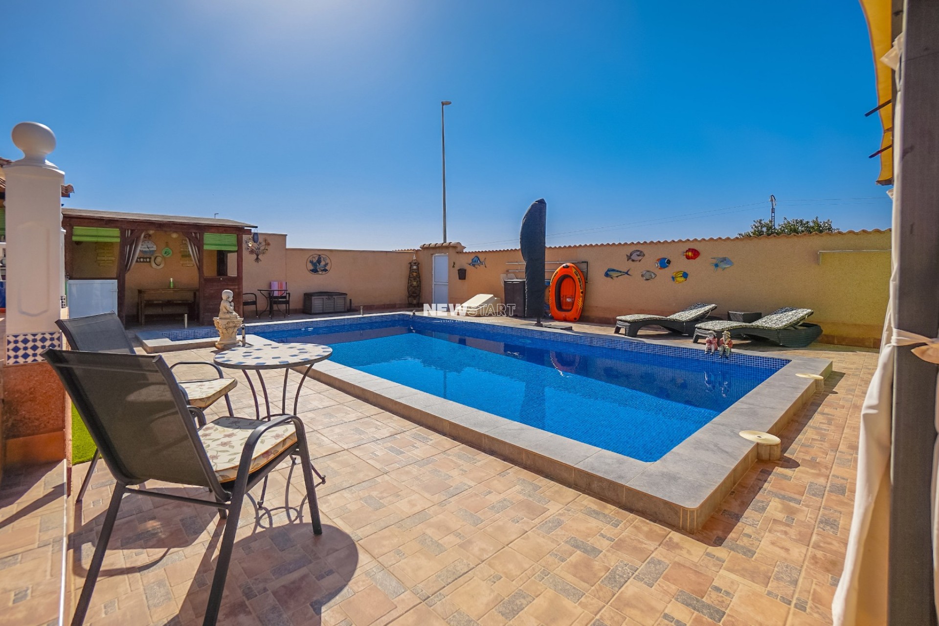 Resale - Detached - La Marina - Urb. La Marina