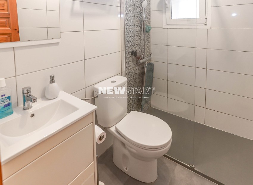 Resale - Detached - La Marina - Urb. La Marina