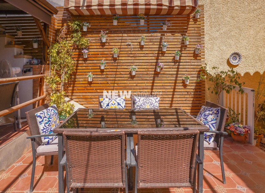 Resale - Detached - La Marina - Urb. La Marina