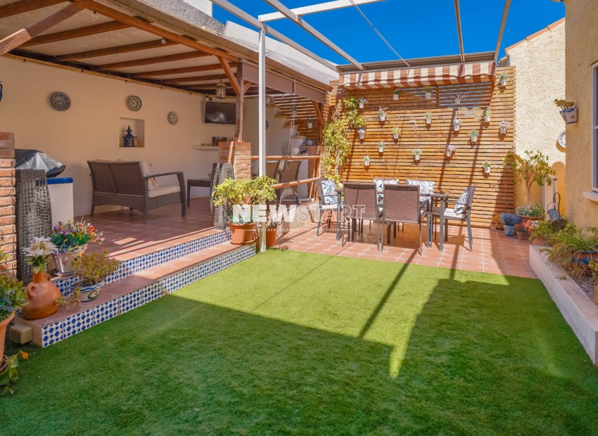 Resale - Detached - La Marina - Urb. La Marina
