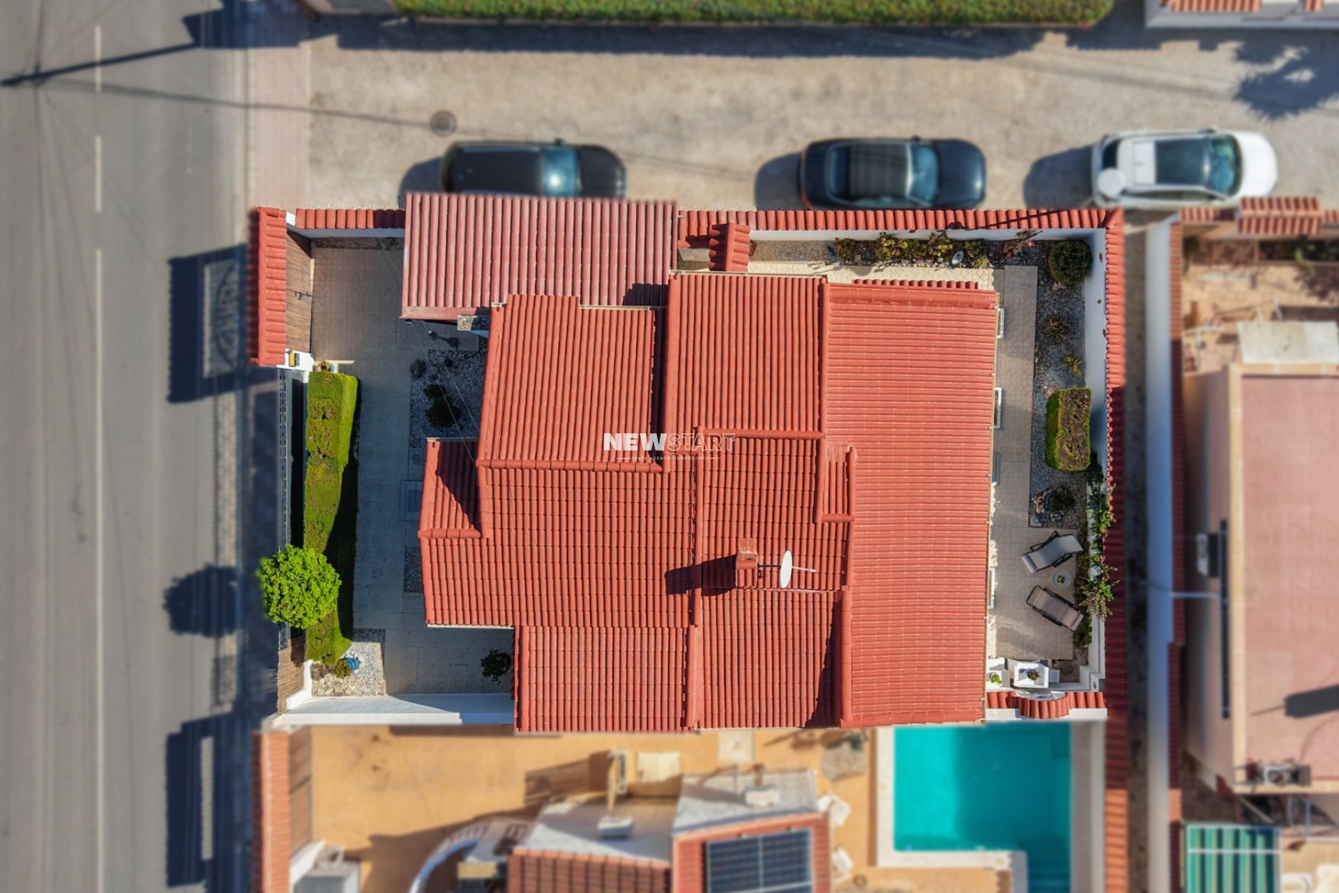 Resale - Detached - La Marina - Urb. La Marina
