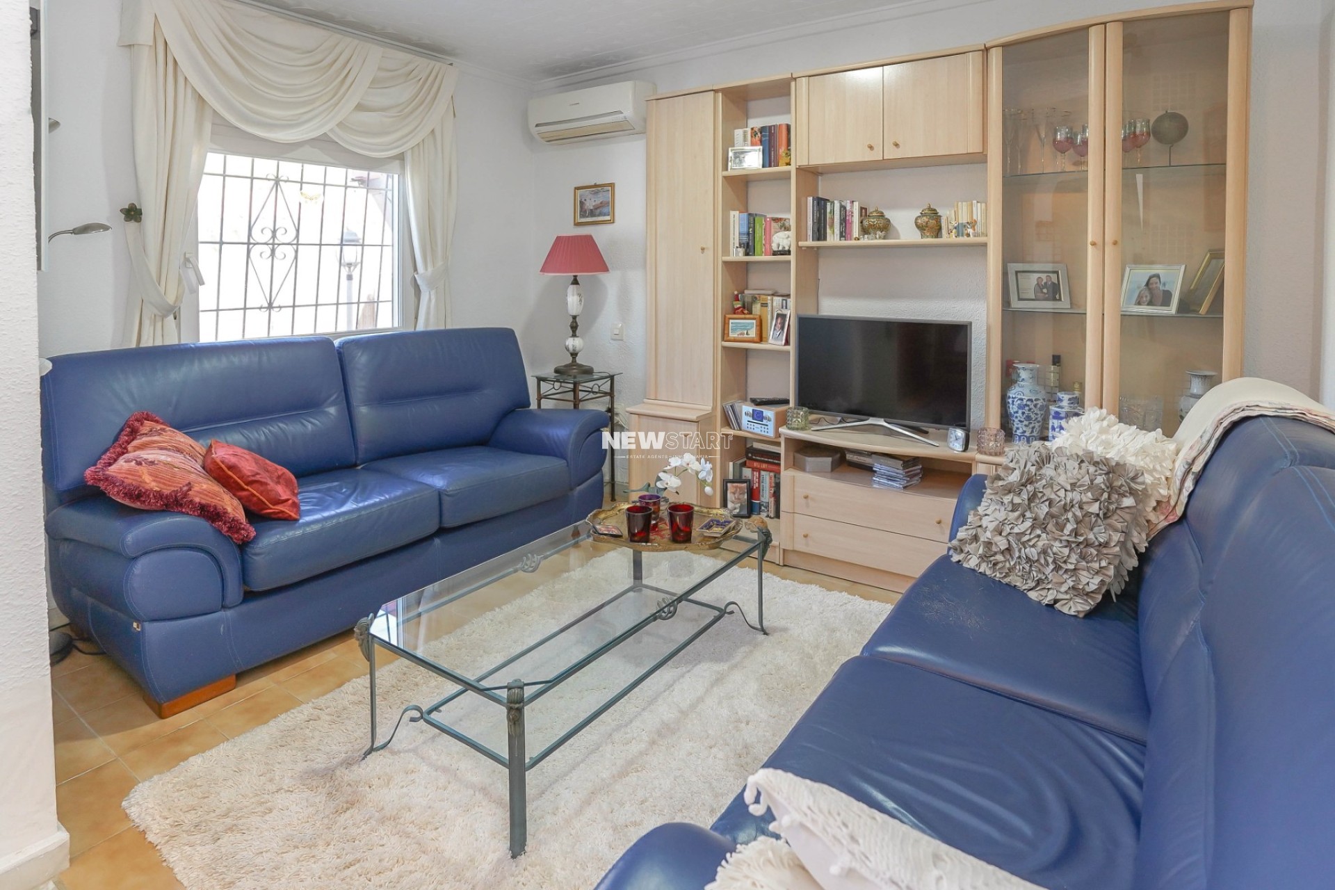 Resale - Detached - La Marina - Urb. La Marina