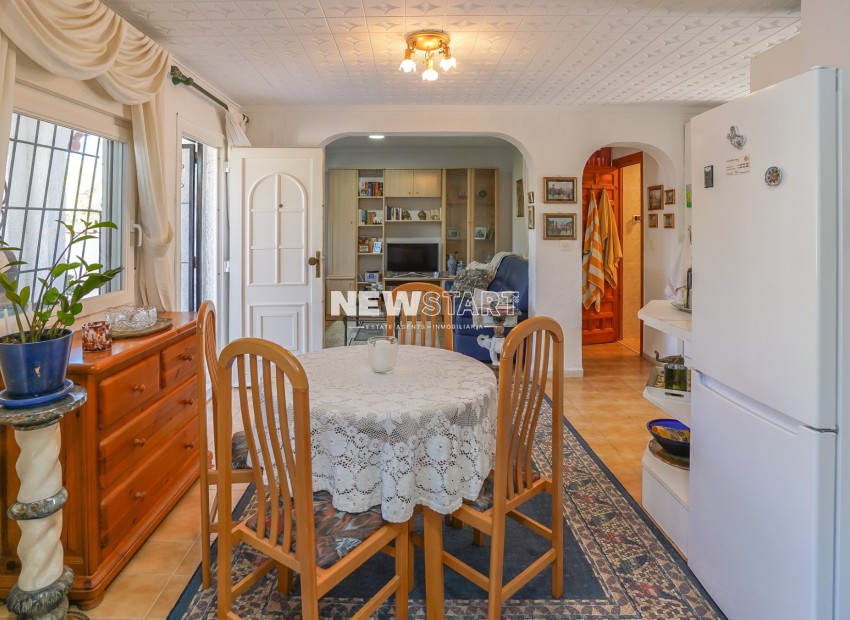 Resale - Detached - La Marina - Urb. La Marina