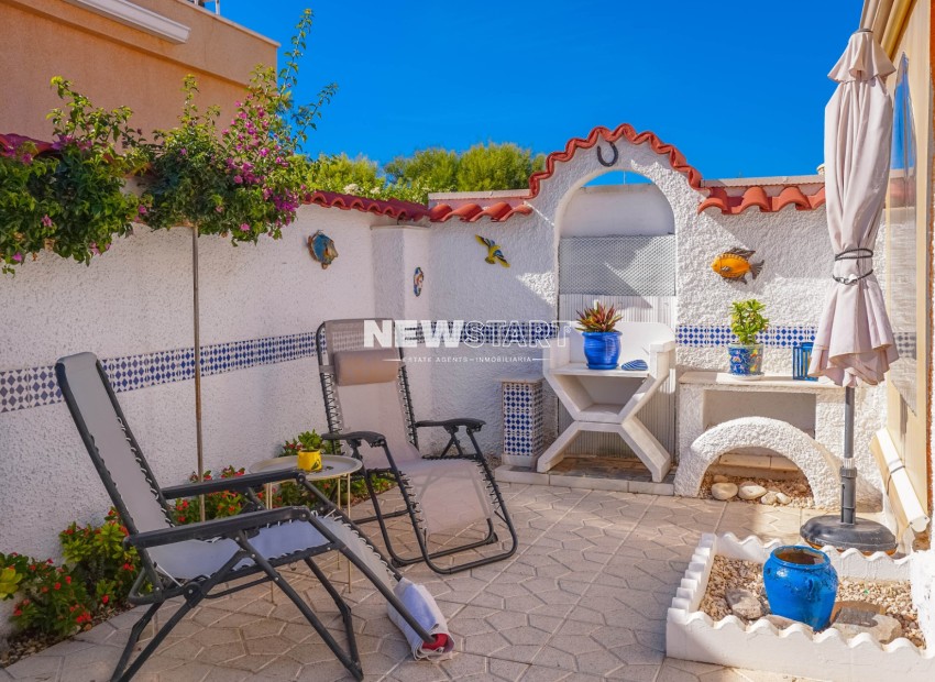 Resale - Detached - La Marina - Urb. La Marina