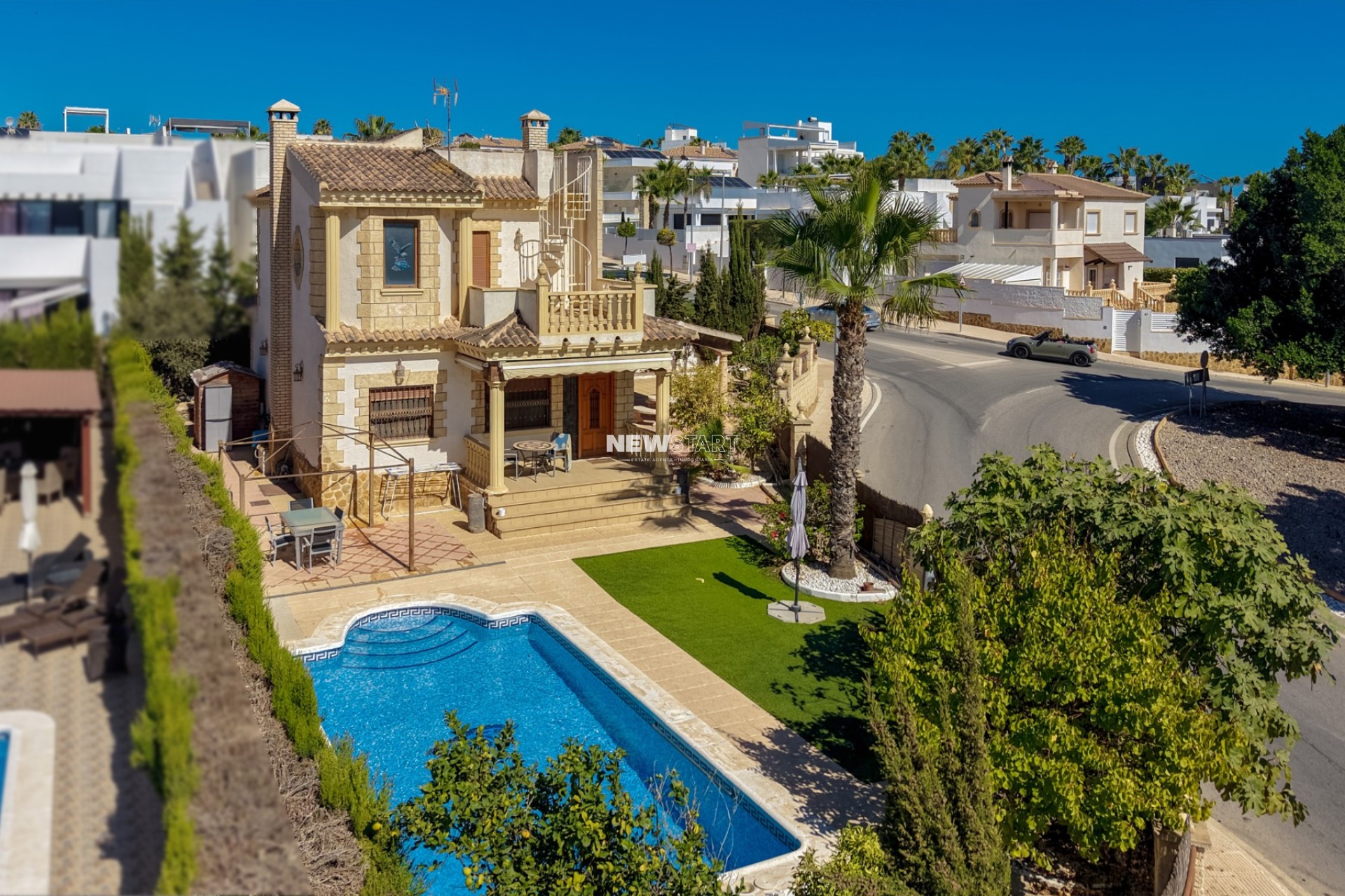 Resale - Detached - La Marina - Urb. La Marina