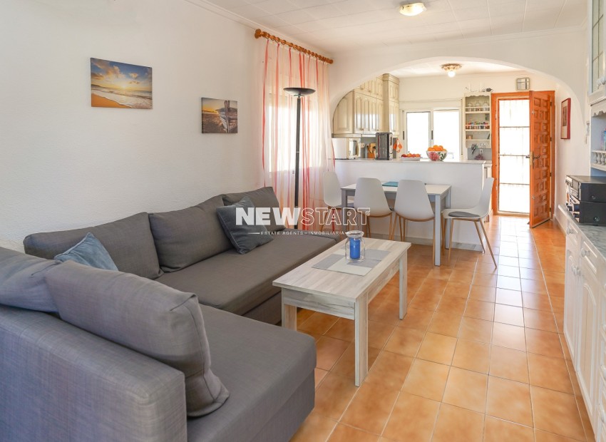 Resale - Detached - La Marina - Urb. La Marina