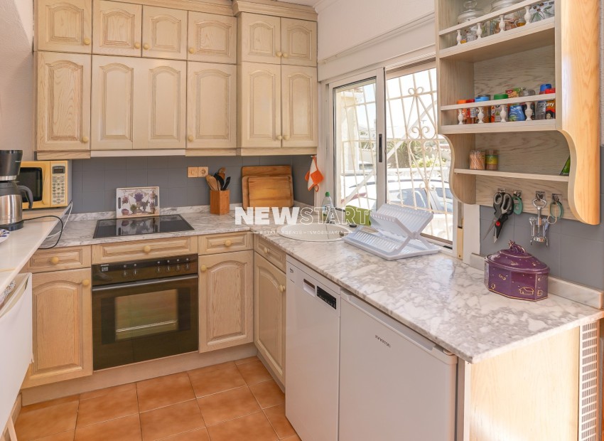 Resale - Detached - La Marina - Urb. La Marina