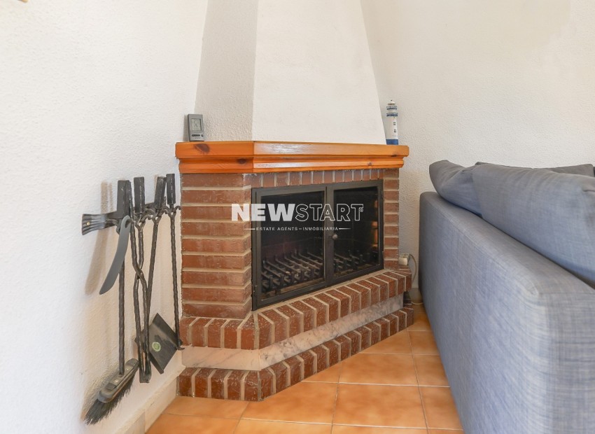 Resale - Detached - La Marina - Urb. La Marina