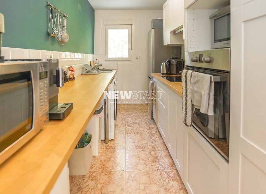 Resale - Detached - La Marina - Urb. La Marina