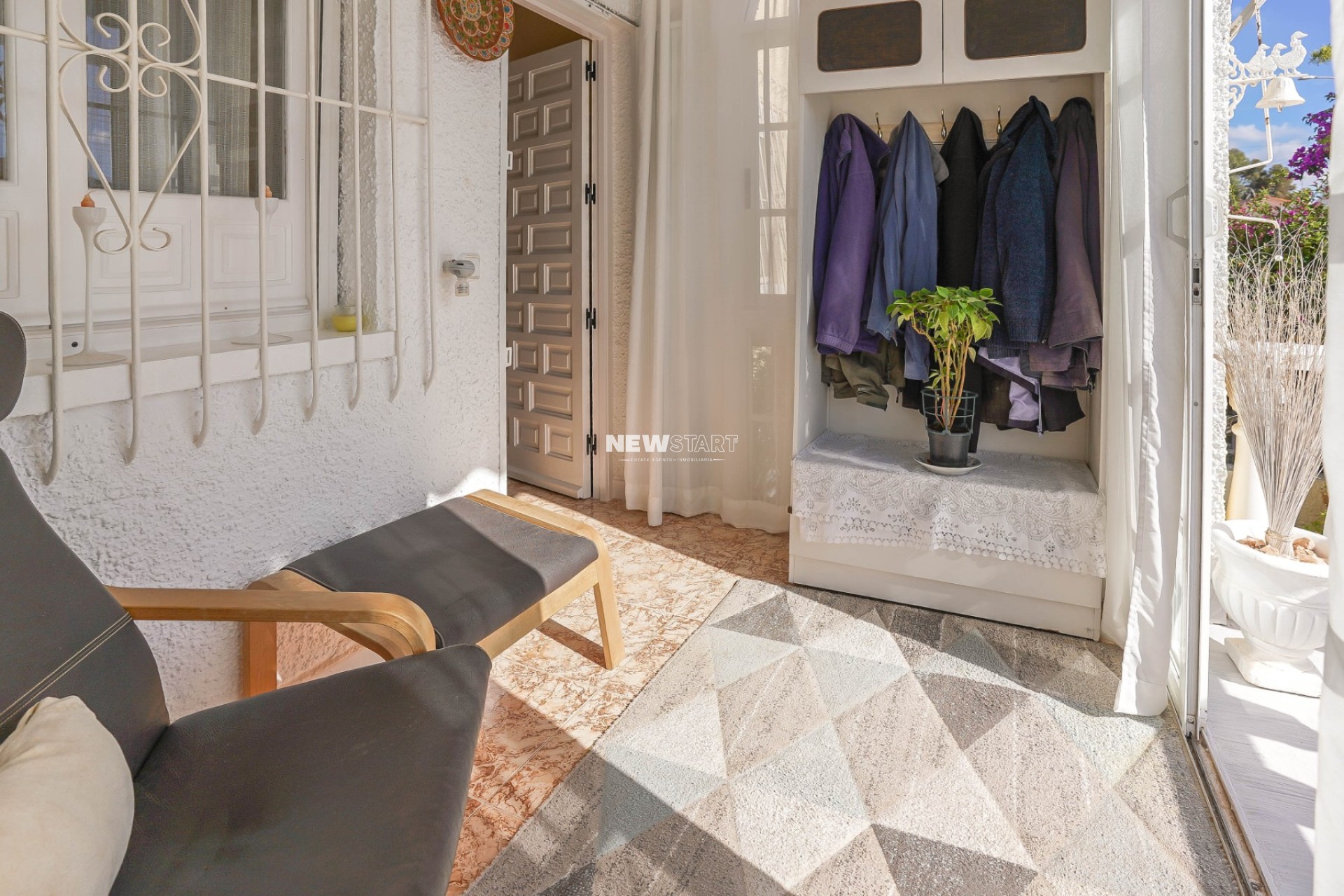 Resale - Detached - La Marina - Urb. La Marina