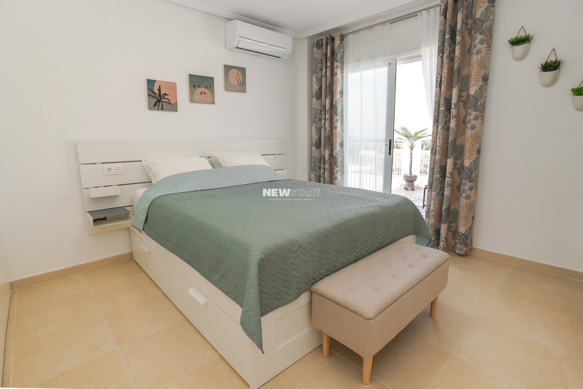 Resale - Detached - La Marina - Urb. La Marina