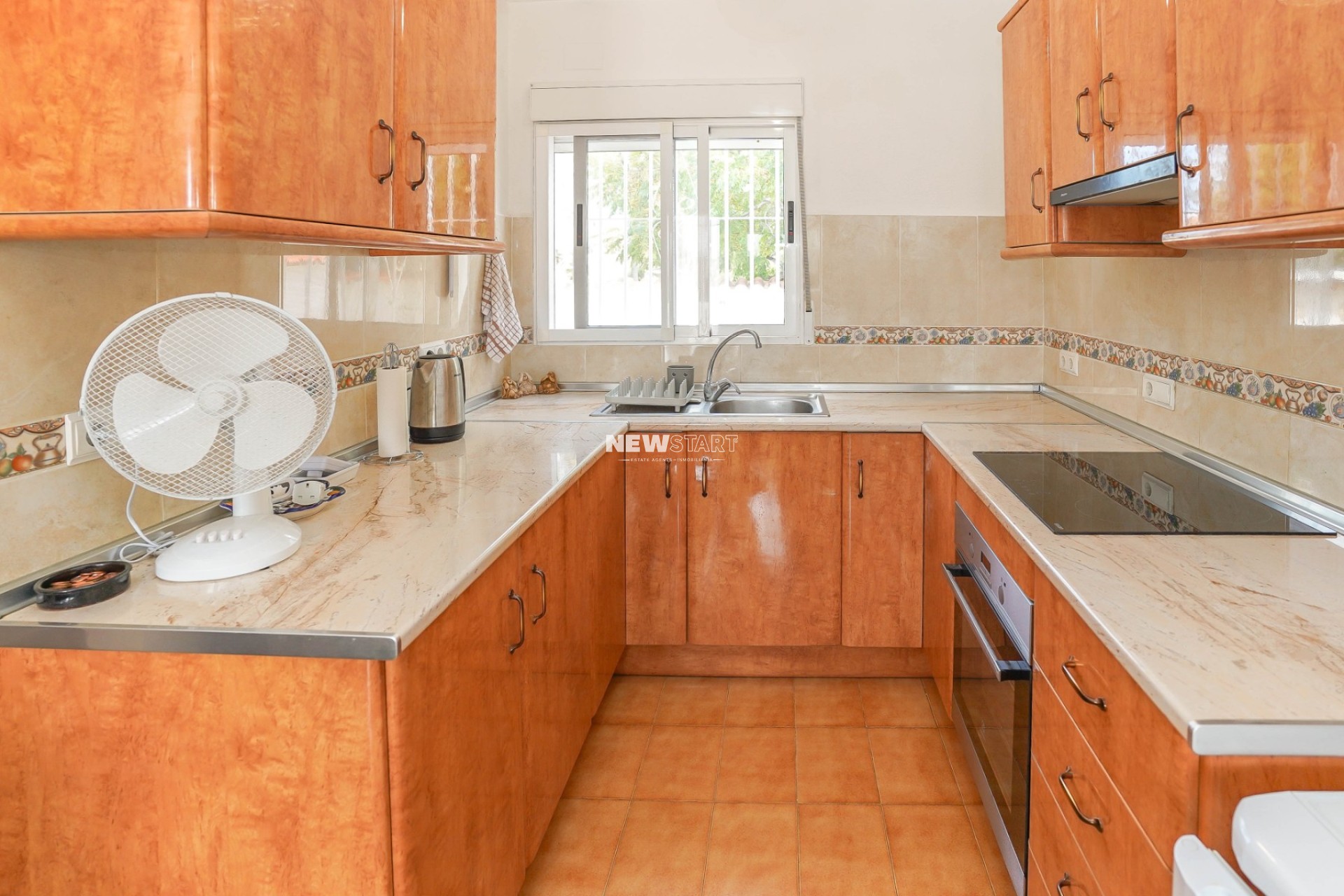 Resale - Detached - La Marina - Urb. La Marina