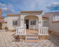 Resale - Detached - La Marina - Urb. La Marina