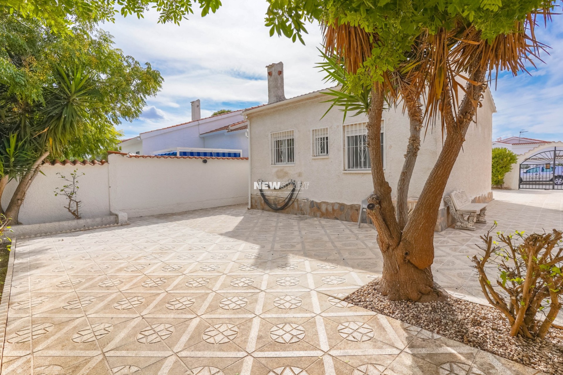 Resale - Detached - La Marina - Urb. La Marina