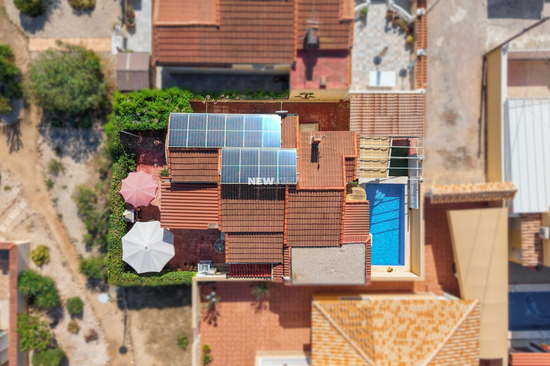 Resale - Detached - La Marina - Urb. La Marina