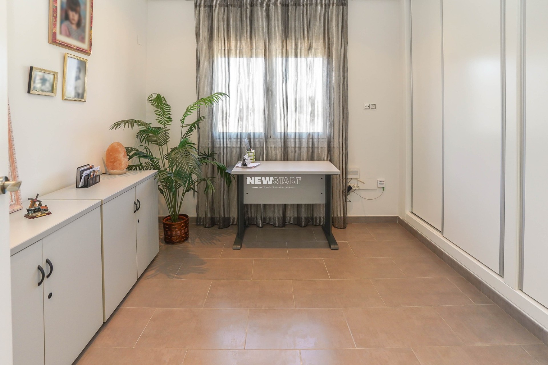 Resale - Detached - La Marina - Urb. La Marina