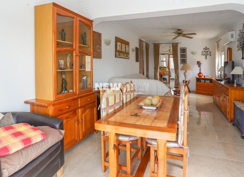 Resale - Detached - La Marina - Urb. La Marina