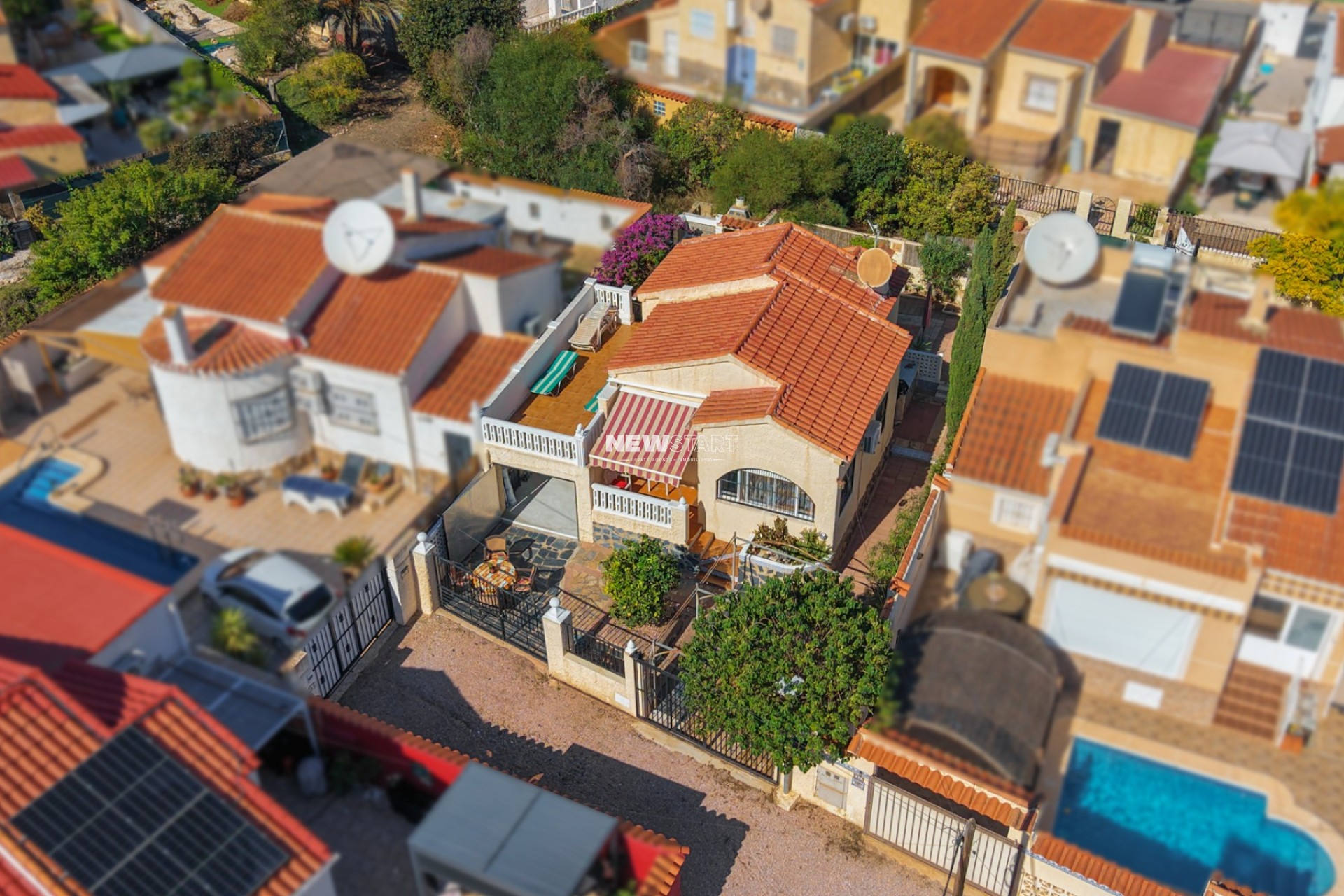 Resale - Detached - La Marina - Urb. La Marina